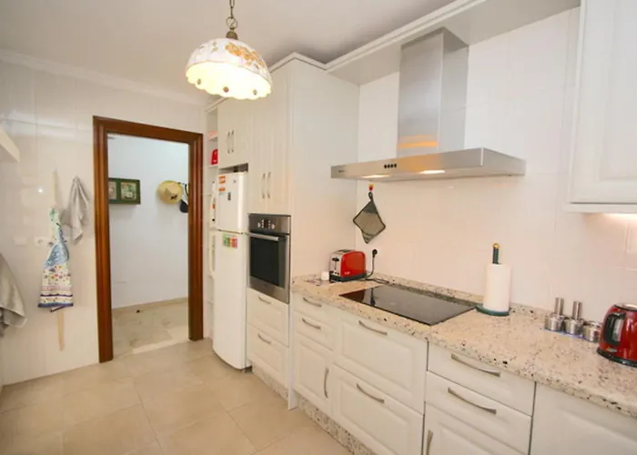 Amplio Con Piscina *