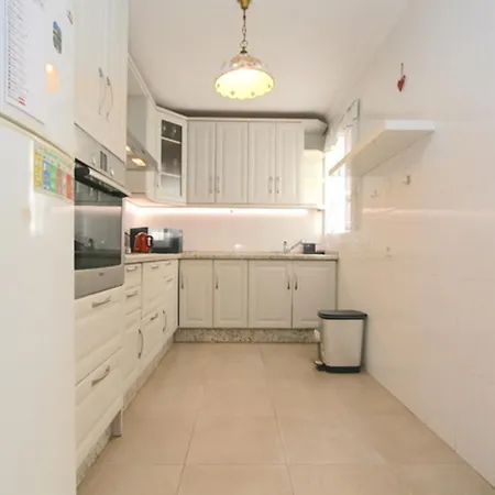 Apartamento Amplio Con Piscina Fuengirola