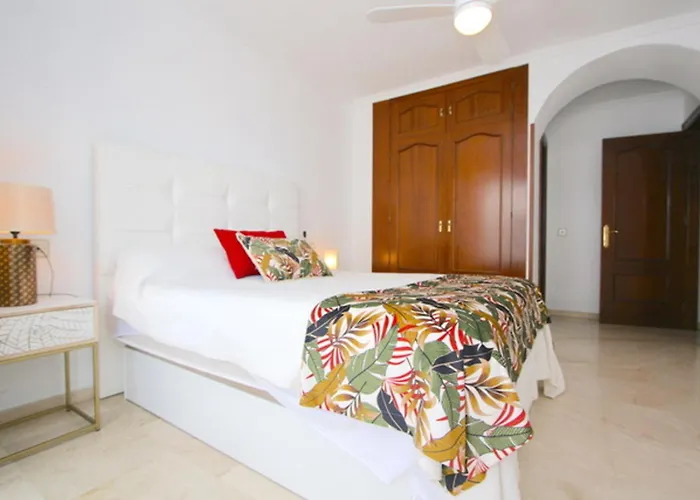 Apartment Amplio Con Piscina